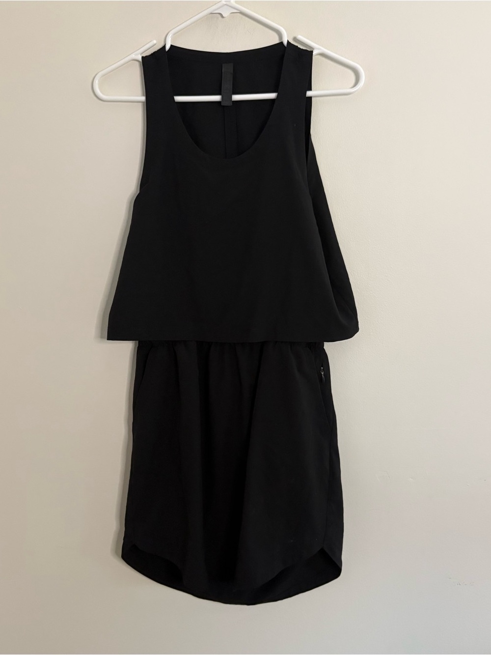 Kyodan women’s small black sleeveless dress skort sporty open back